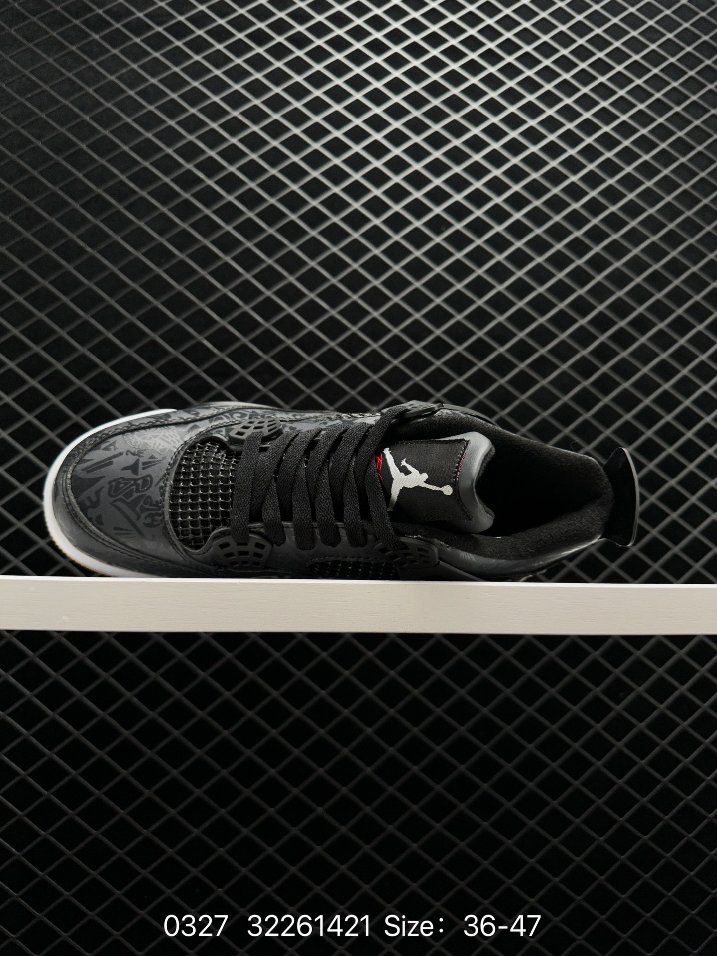 Air Jordan 4 “Black Laser”aj4